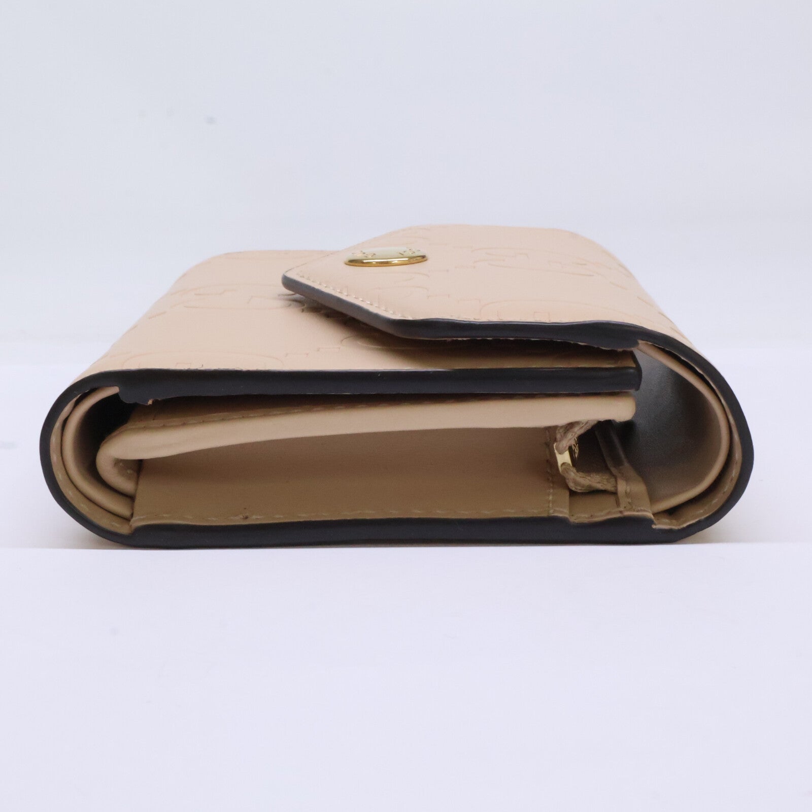 GUCCI グッチ 【新品同様】772793 AAC1Q 5701 GGパターン ミディアムウォレット 三つ折り財布（小銭入れあり）