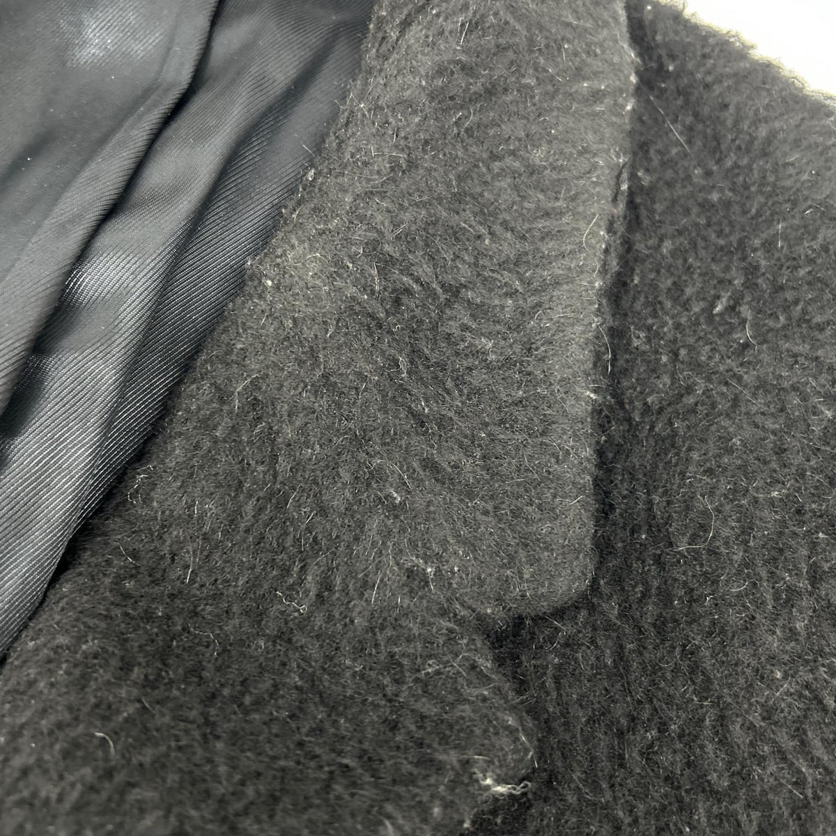 Neil Barrett BCA107J－1242 Gray × black Chesterfield coat coat