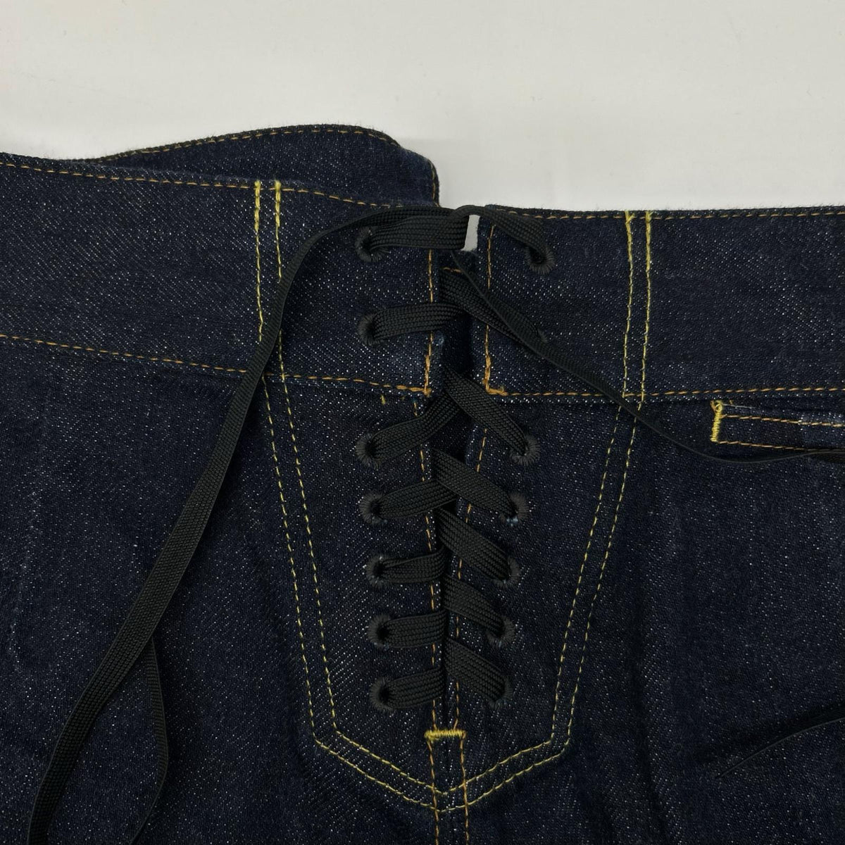 HYKE ハイク セーラー バレルレッグ インディゴデニム ボトムス