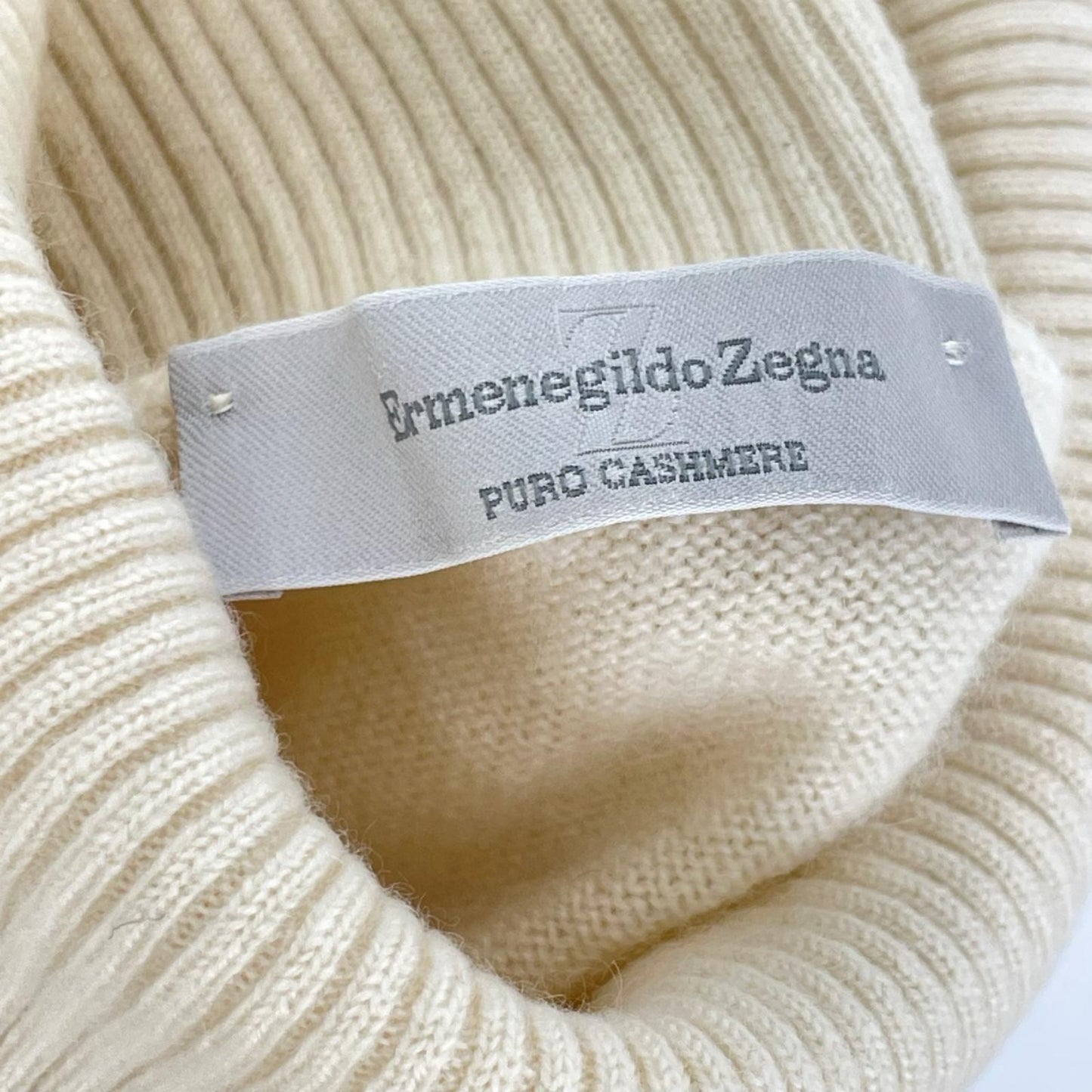 Ermenegildo Zegna エルメネジルドゼニア ベージュ ハイゲージ カシミヤ ハイネックニット トップス