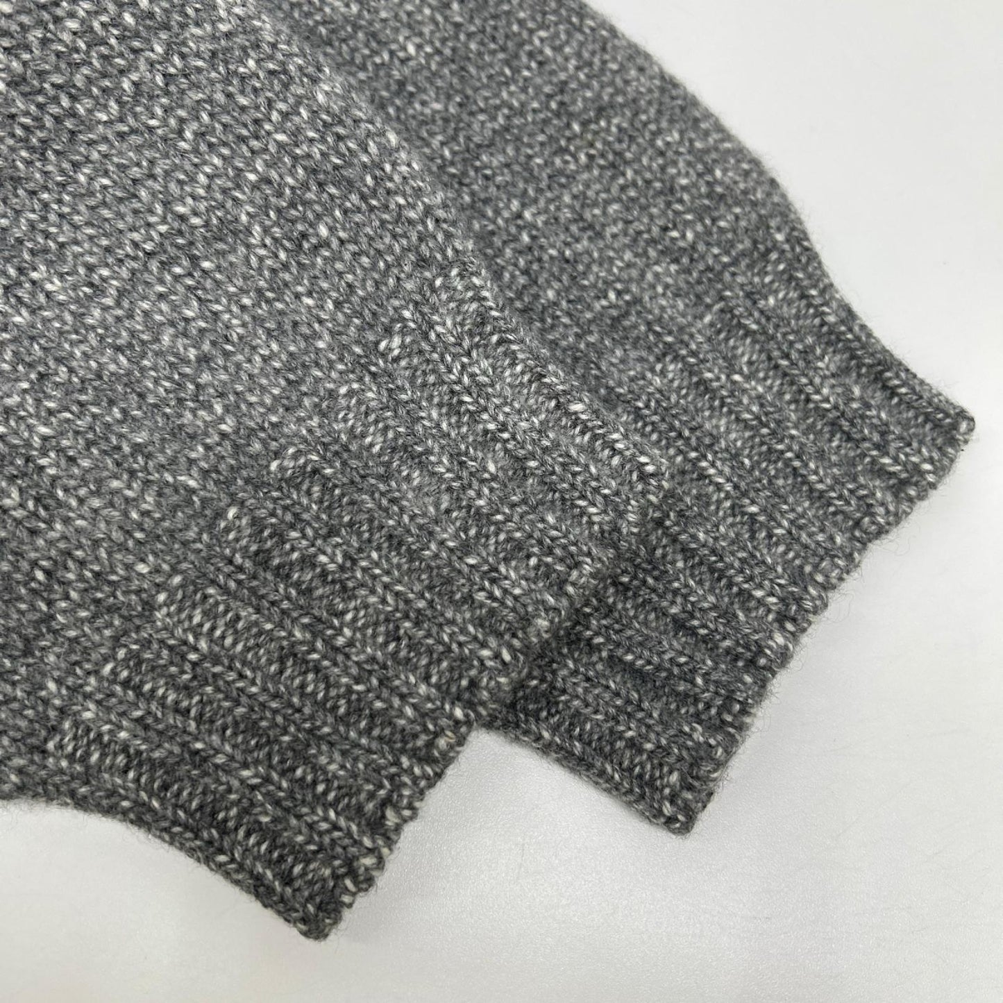 Ermenegildo Zegna エルメネジルドゼニア グレー ミドルゲージ カシミヤ ハイネックニット トップス