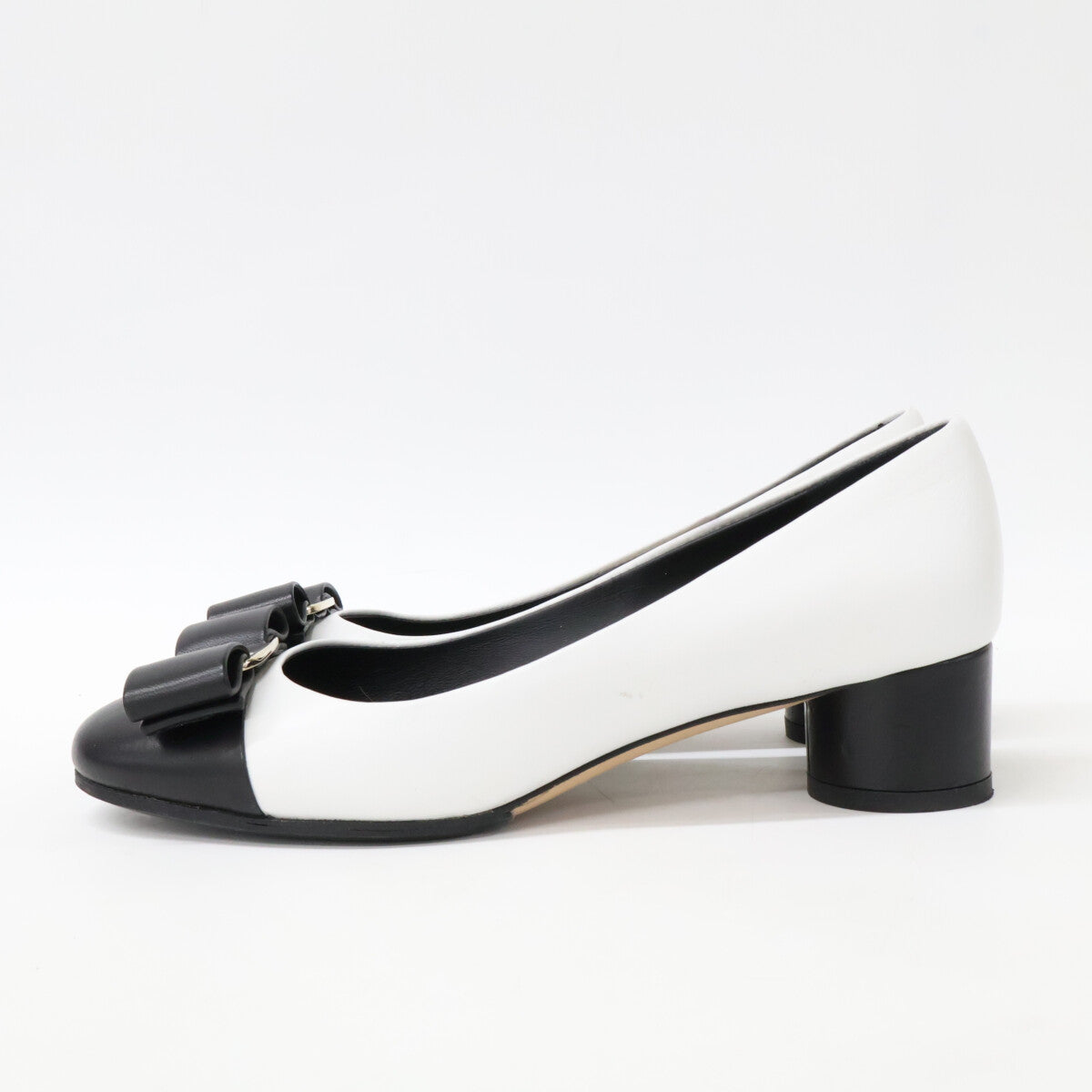 SalvatoreFerragamo サルバトーレフェラガモ 【美品】ヴァラリボン チャンキーヒール パンプス シューズ
