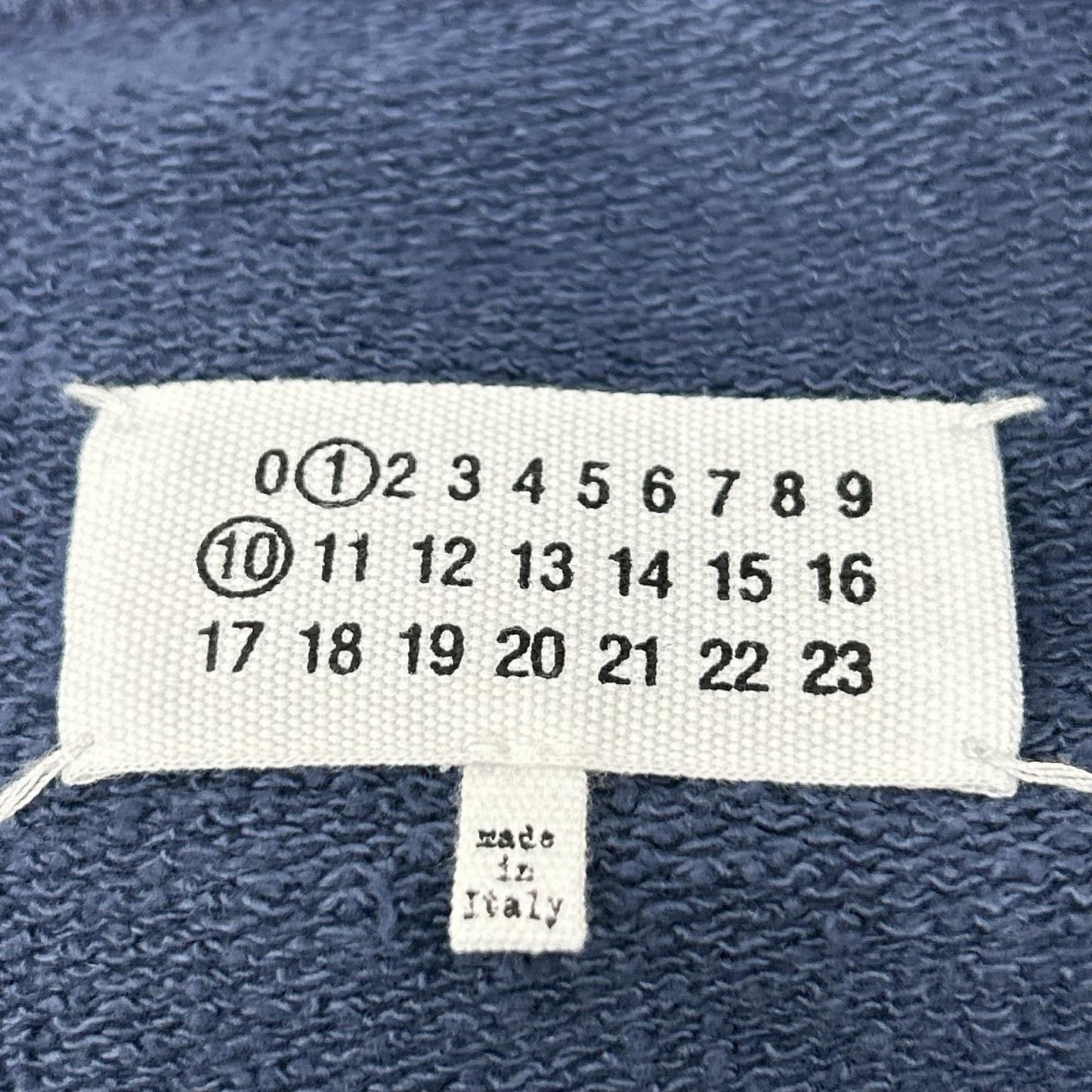 Maison margiela メゾンマルジェラ S50GU0214 ネイビー ロゴ ペンキ クラッシュ加工 スウェット トップス