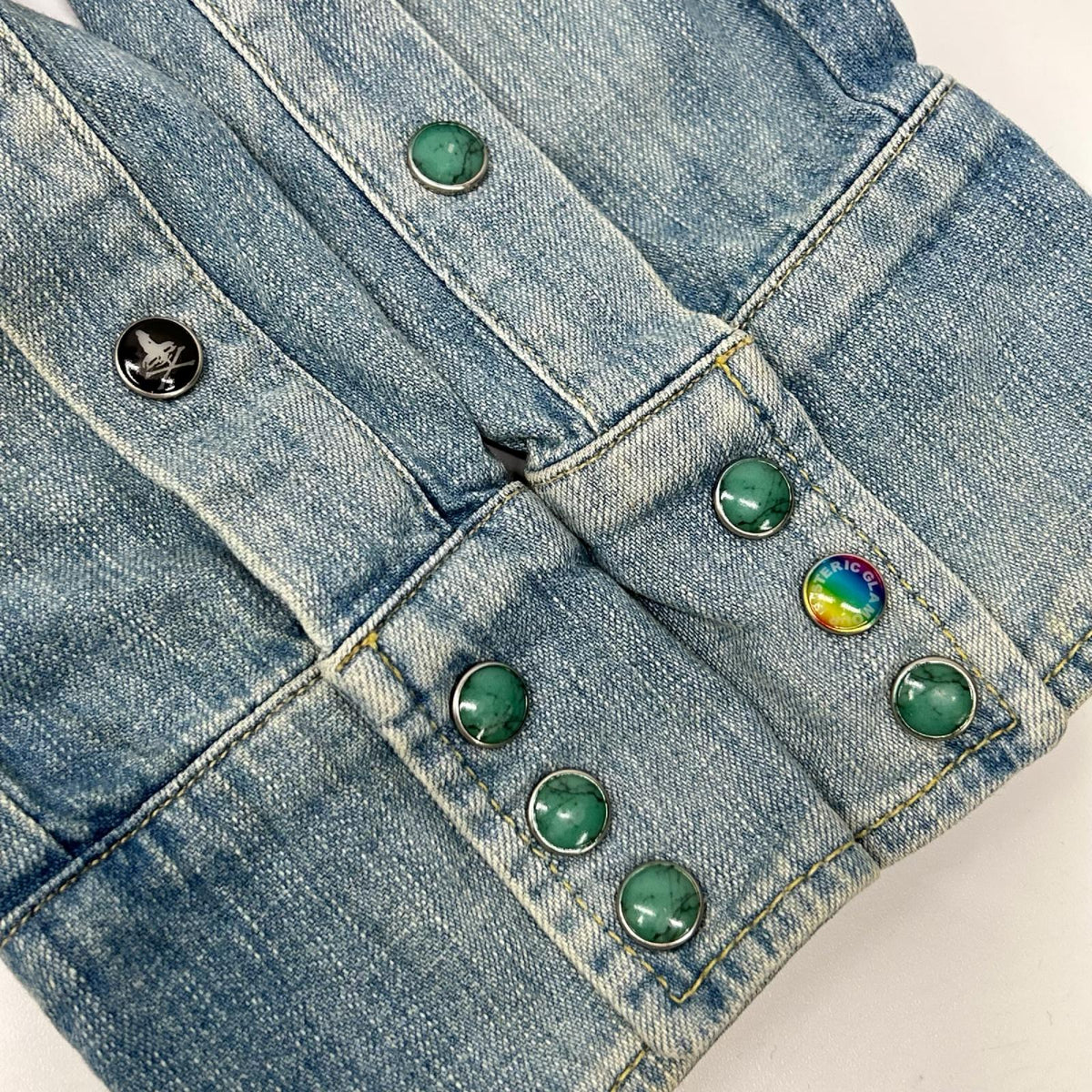 HYSTERIC GLAMOUR Hysteric Glamour 0213AH06 Vintage-Finished Embroidered Western Denim Shirt Top