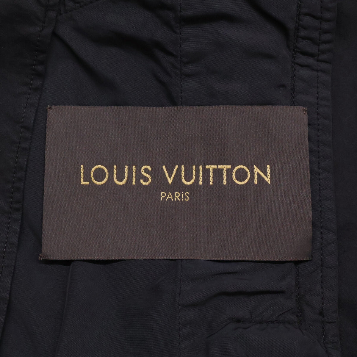LOUIS VUITTON ルイヴィトン 【国内正規】RM111M MSBS11BEV LVロゴワッペン スタジャン ジャケット