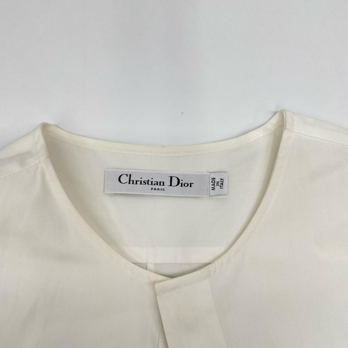 Christian Dior クリスチャンディオール 7A21504B1356 ホワイト ワッペン ノースリーブ シャツ トップス