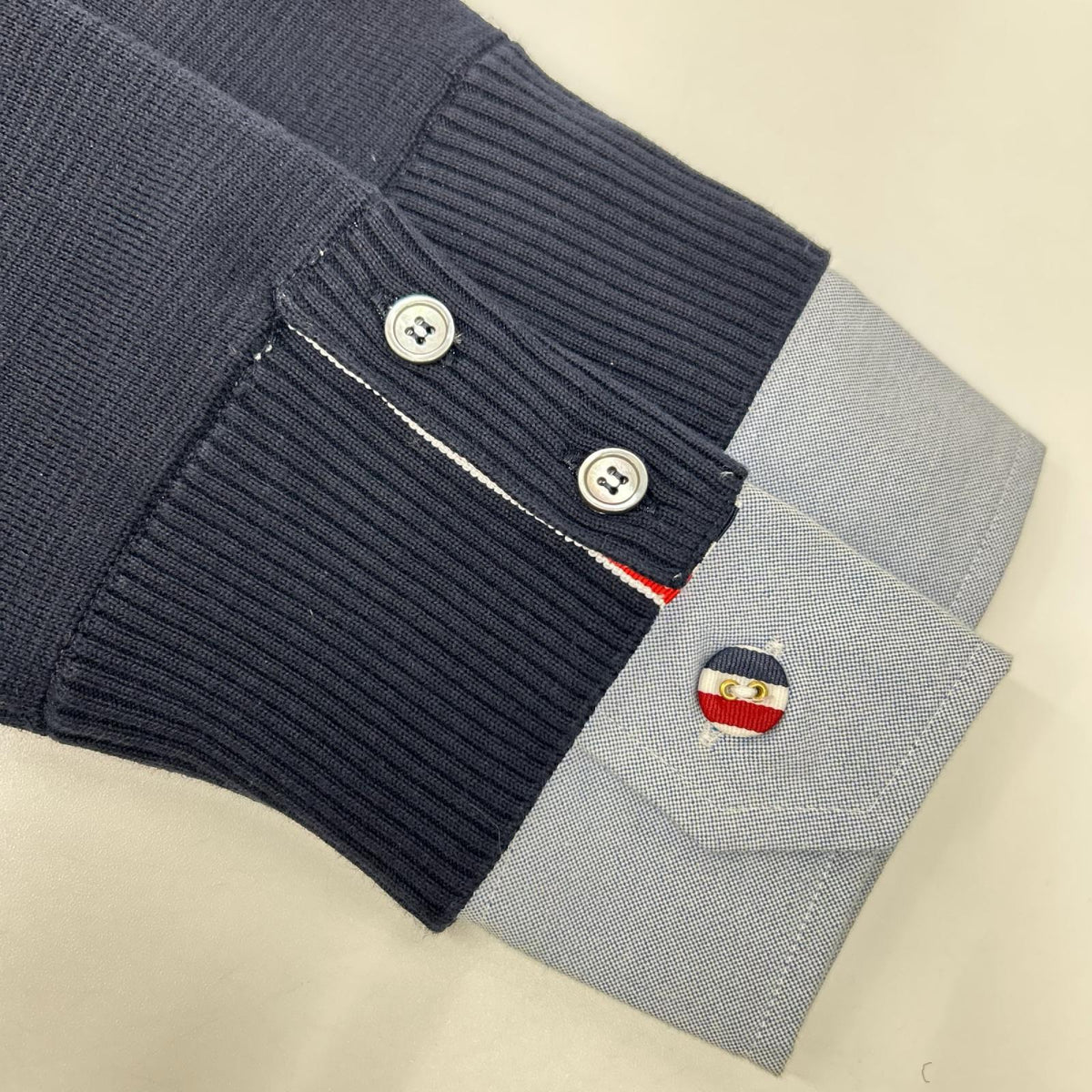 THOM BROWNE トムブラウン 22AW FKC469-Y3007 ネイビー×ブルー RWB シャツ ドッキングロングカーディガン トップス