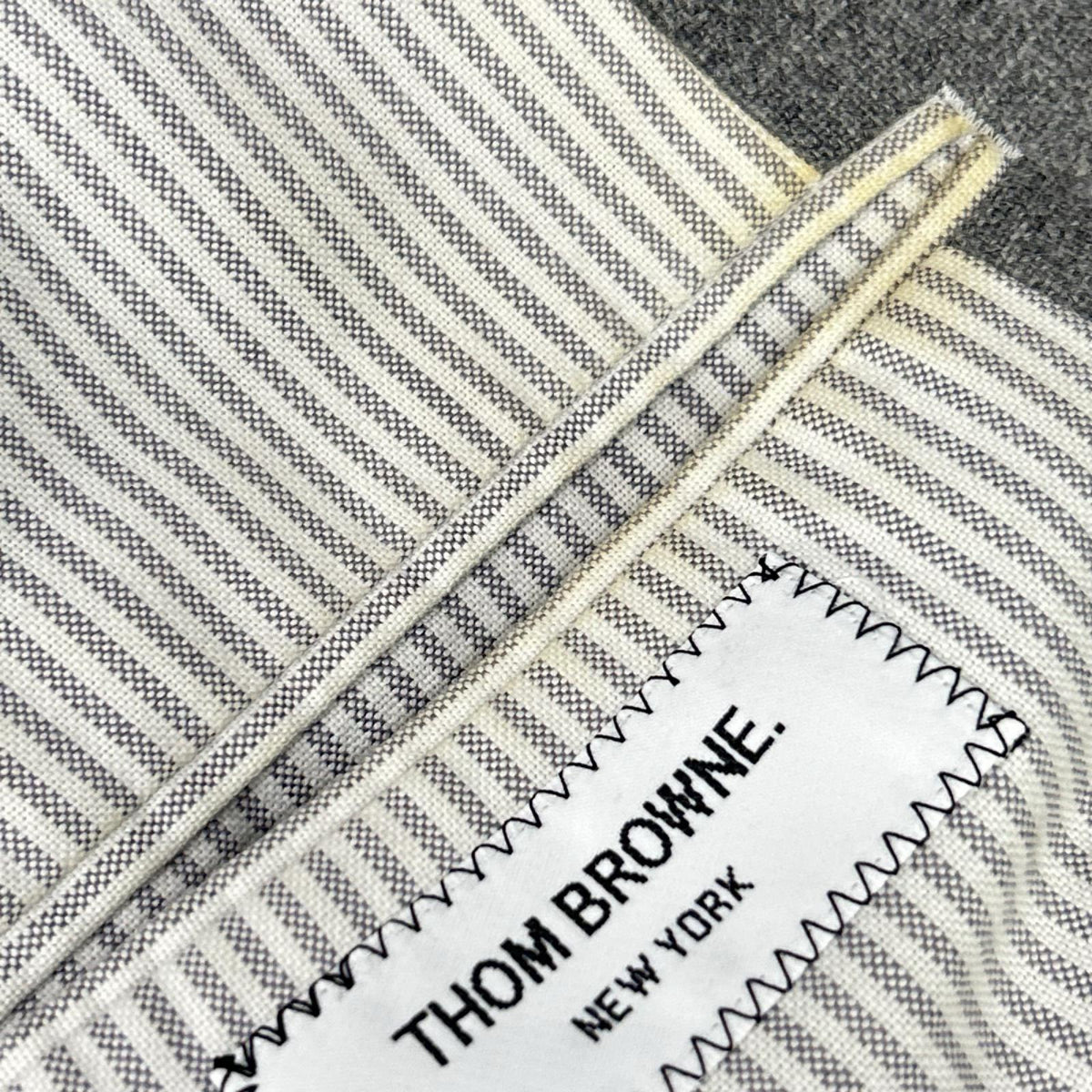 THOM BROWNE トムブラウン 01103I1021 グレー シングル 2B テーラードジャケット ジャケット