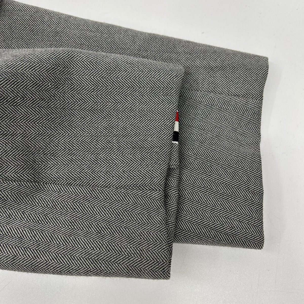 THOM BROWNE トムブラウン MJC259AW8646 グレー シングル フード付き テーラードジャケット ジャケット