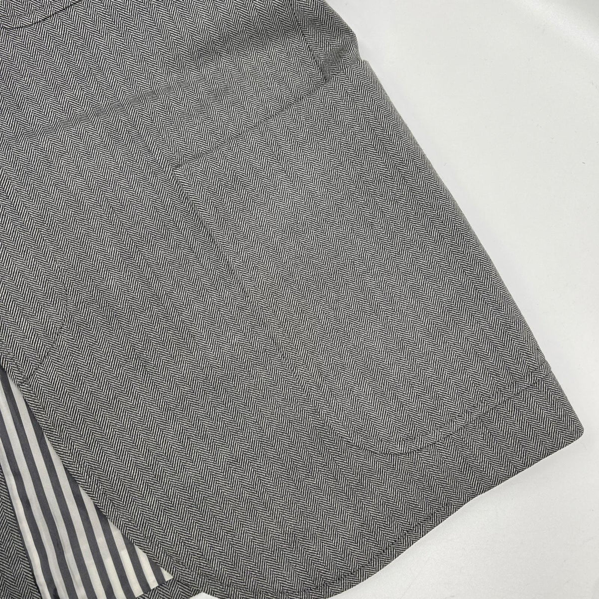 THOM BROWNE トムブラウン MJC259AW8646 グレー シングル フード付き テーラードジャケット ジャケット
