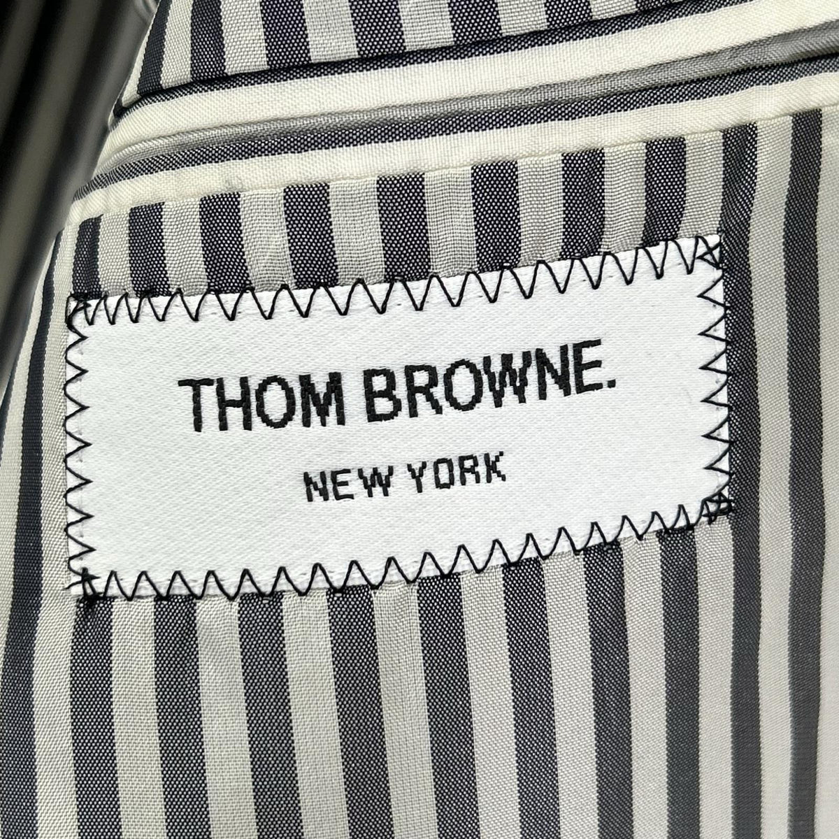 THOM BROWNE トムブラウン MJC259AW8646 グレー シングル フード付き テーラードジャケット ジャケット