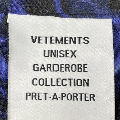VETEMENTS ヴェトモン UA52SH450B Short Sleeve Skulls Logo Print Shir トップス