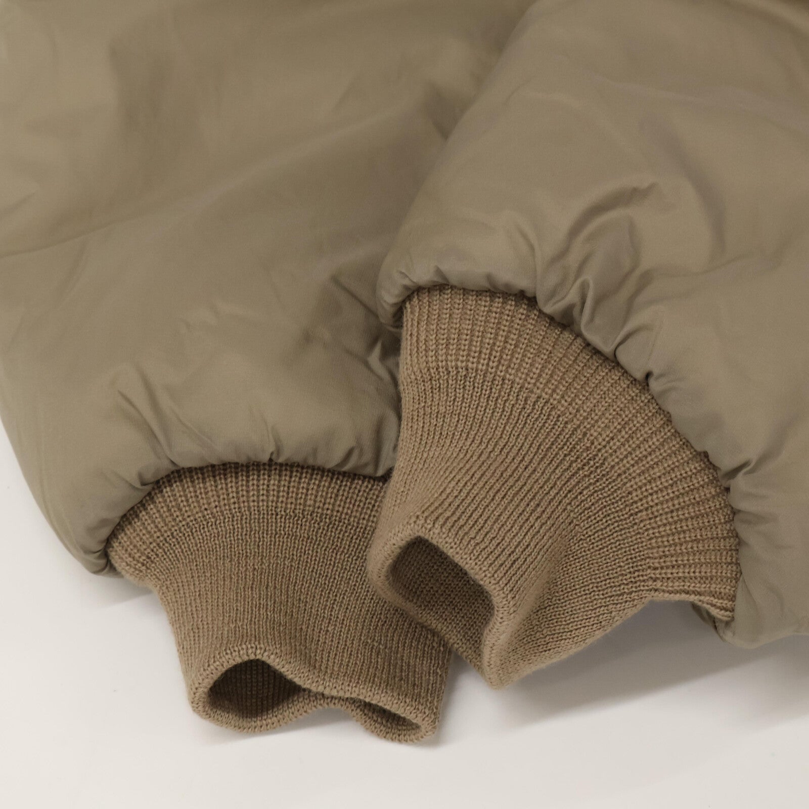 卡其色 24WJK-509 再生尼龙超细防撕裂 MA-1 夹克 M 男士