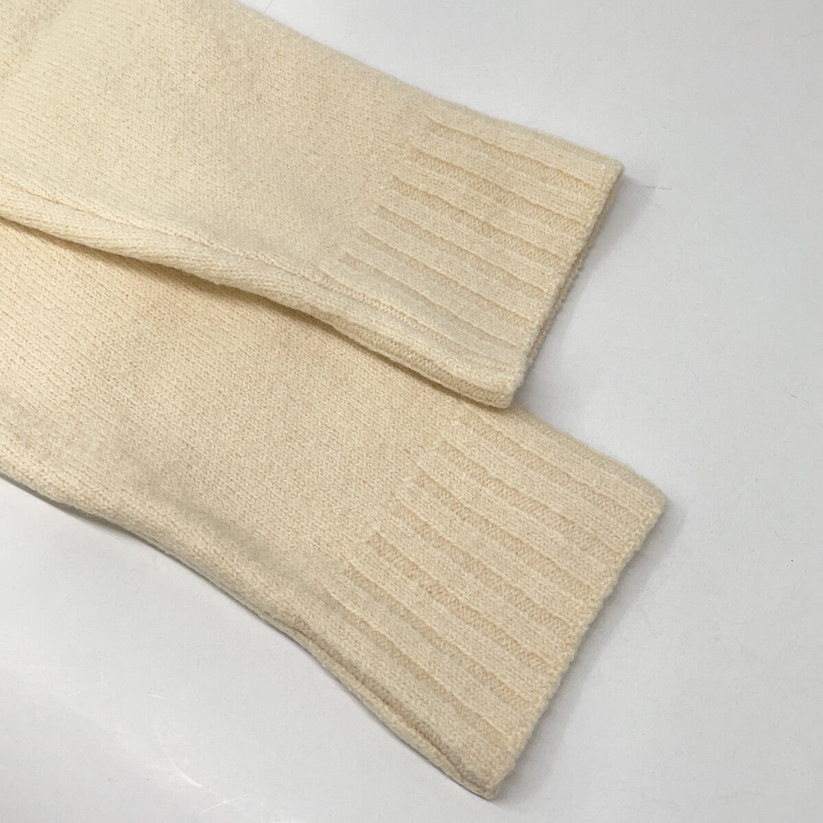 JIL SANDER 极简桑德 23AW J02GP0055 象牙白 羊毛 开衫 上衣