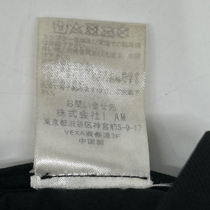 Black keyring-equipped chino pants, bottoms excluded
