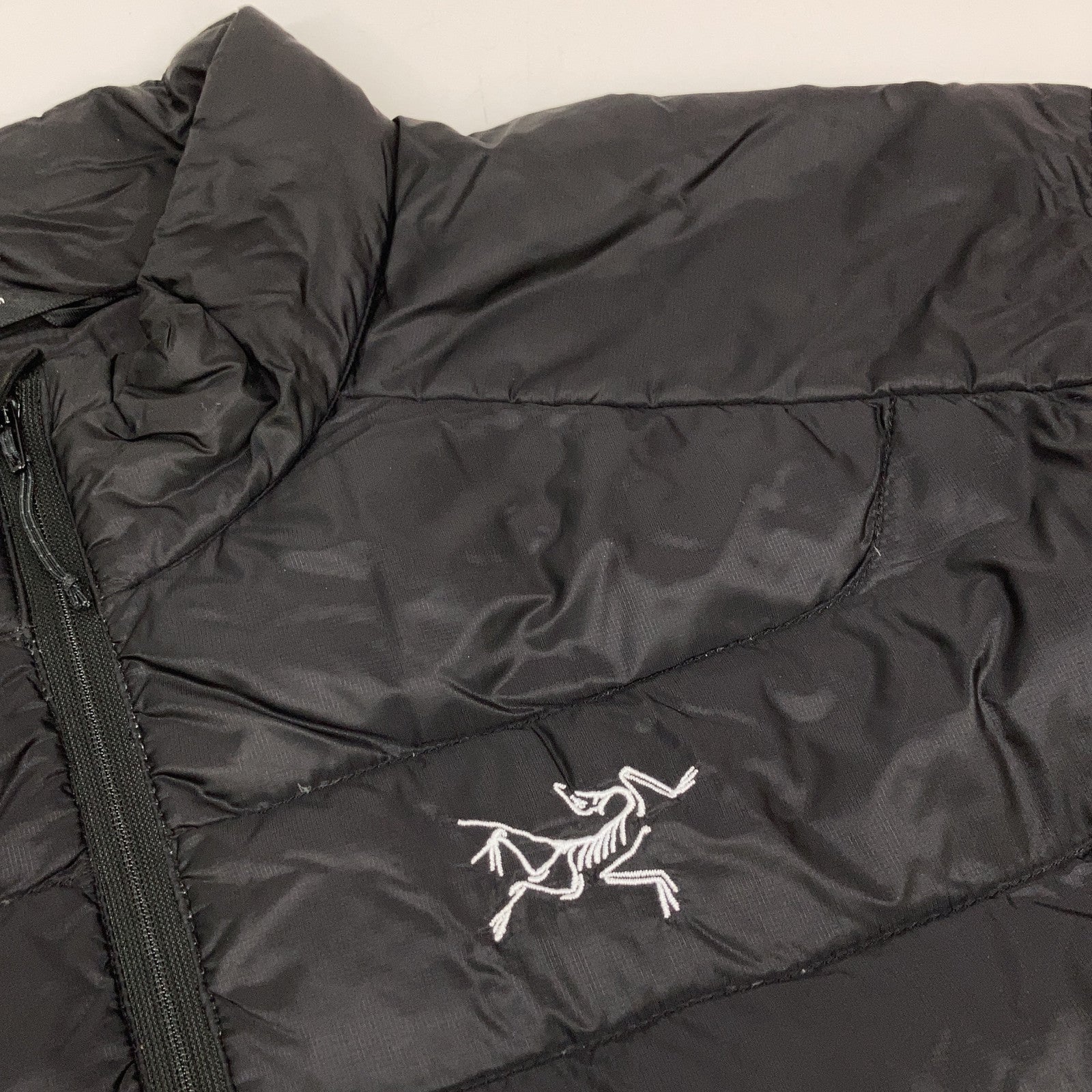 ARC'TERYX アークテリクス ﾌﾞﾗｯｸ 18014 ｾﾘｳﾑLT ｼﾞｬｹｯﾄ ジャケット L