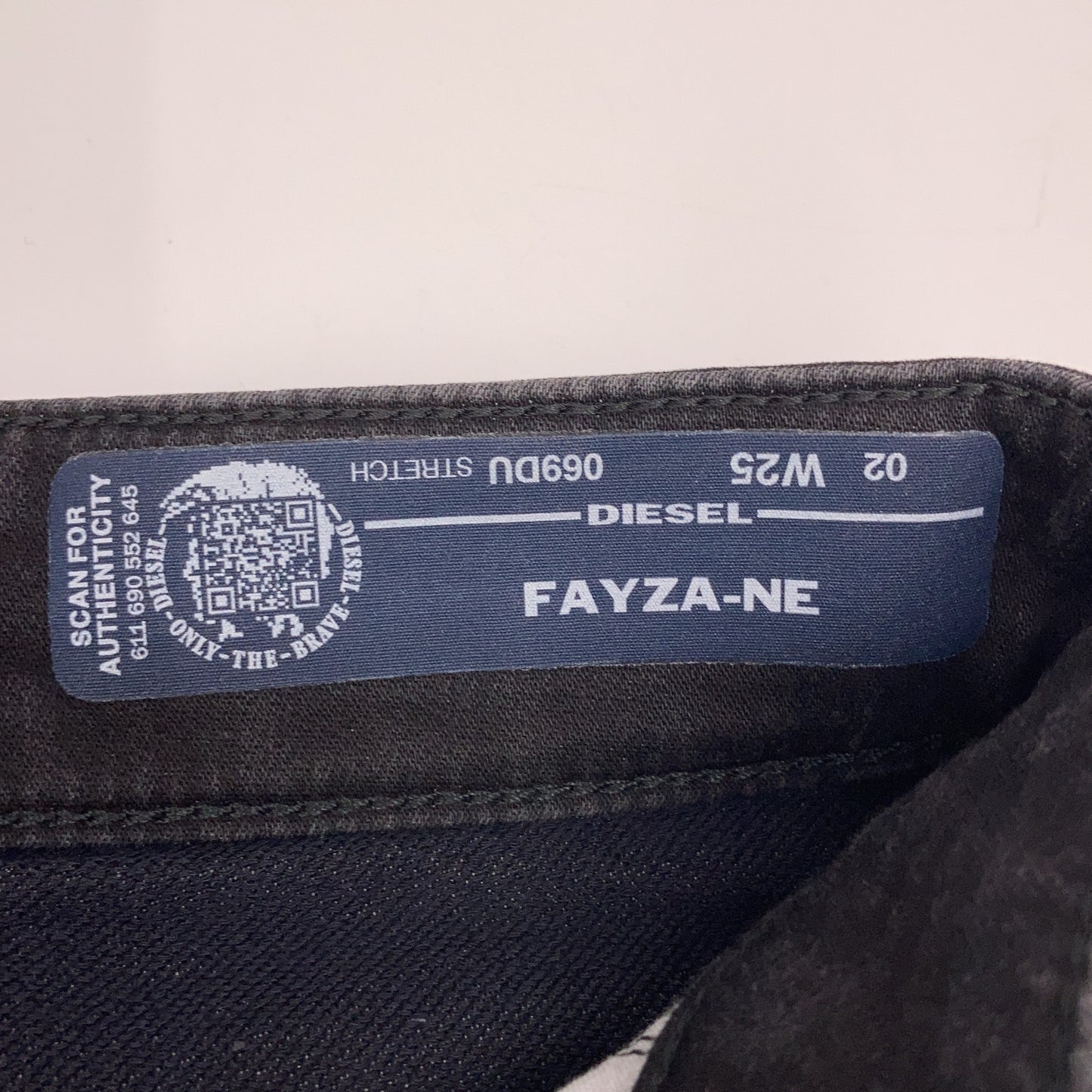 ﾁｬｺｰﾙｸﾞﾚｰ FAYZA-NE ｺｰﾃｨﾝｸﾞ加工 立体ｽｳｪｯﾄﾊﾟﾝﾂ ボトムス 25 メンズ