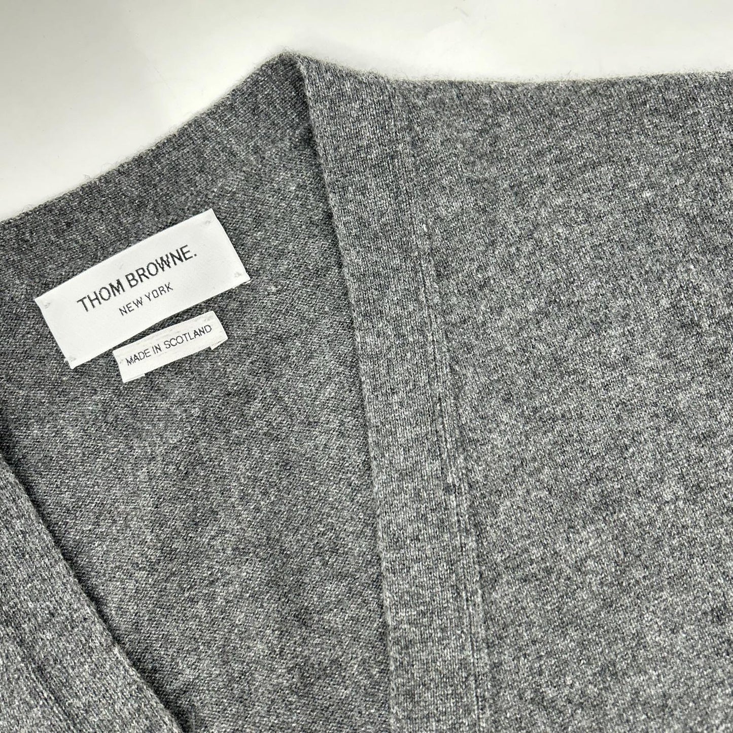 THOM BROWNE Thom Browne Gray MKC001A-00011-038 Cashmere Knit Cardigan Top