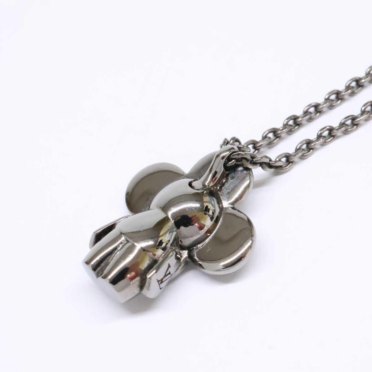LOUIS VUITTON Louis Vuitton [Beautiful condition] M00831 Vivienne Necklace