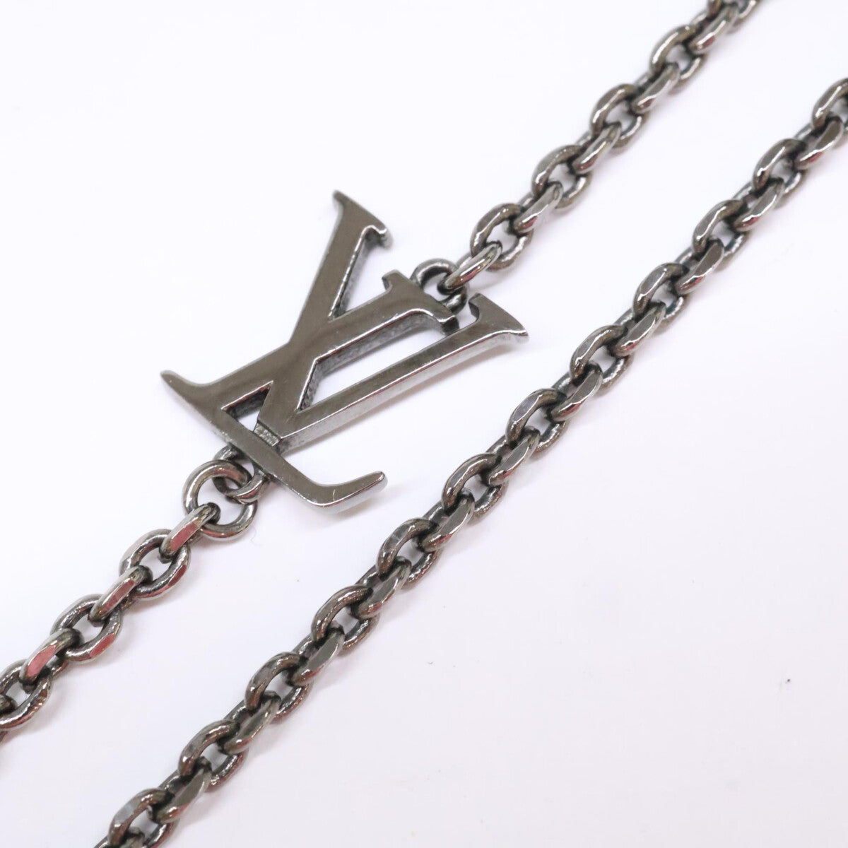 LOUIS VUITTON Louis Vuitton [Beautiful condition] M00831 Vivienne Necklace