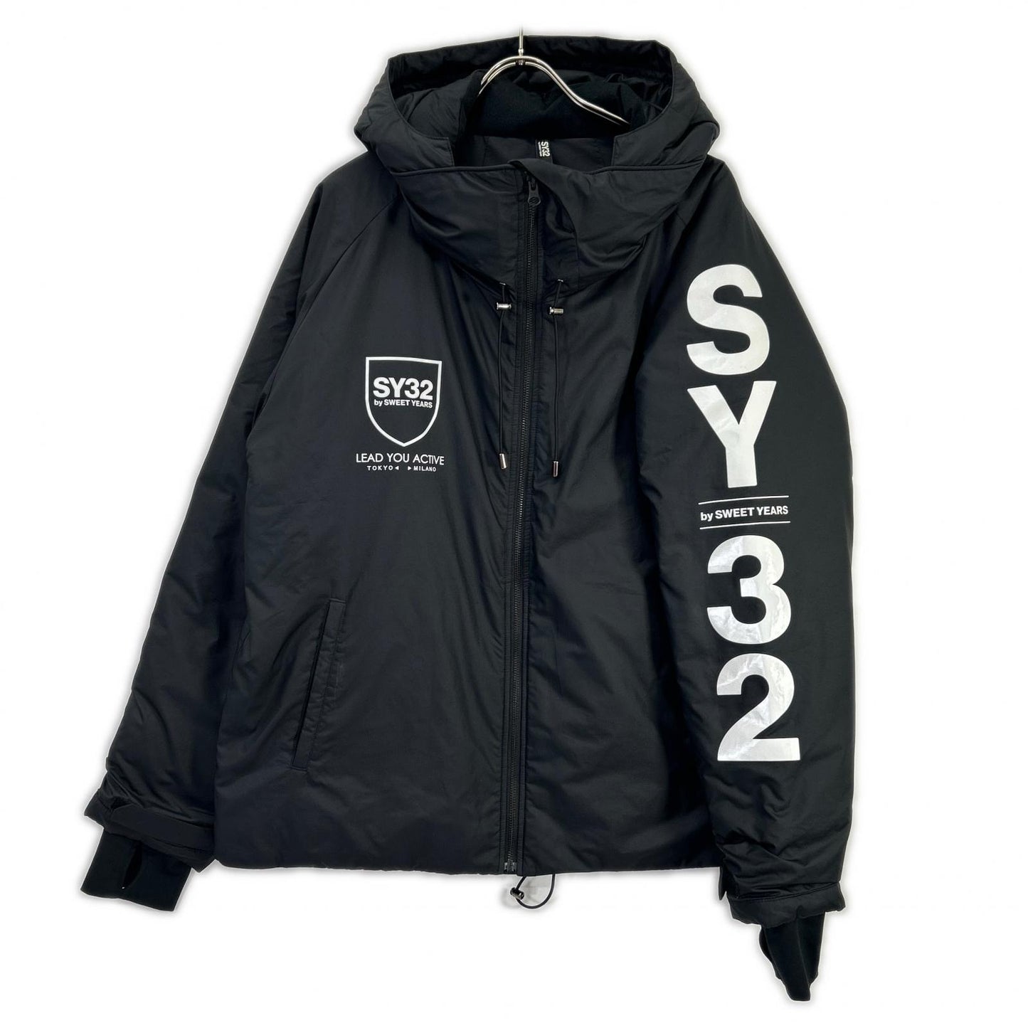 SY32 by SWEET YEARS Black 13483 SHIELD LOGO INSULATION JK Jacket