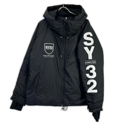 SY32 by SWEET YEARS Black 13483 SHIELD LOGO INSULATION JK Jacket