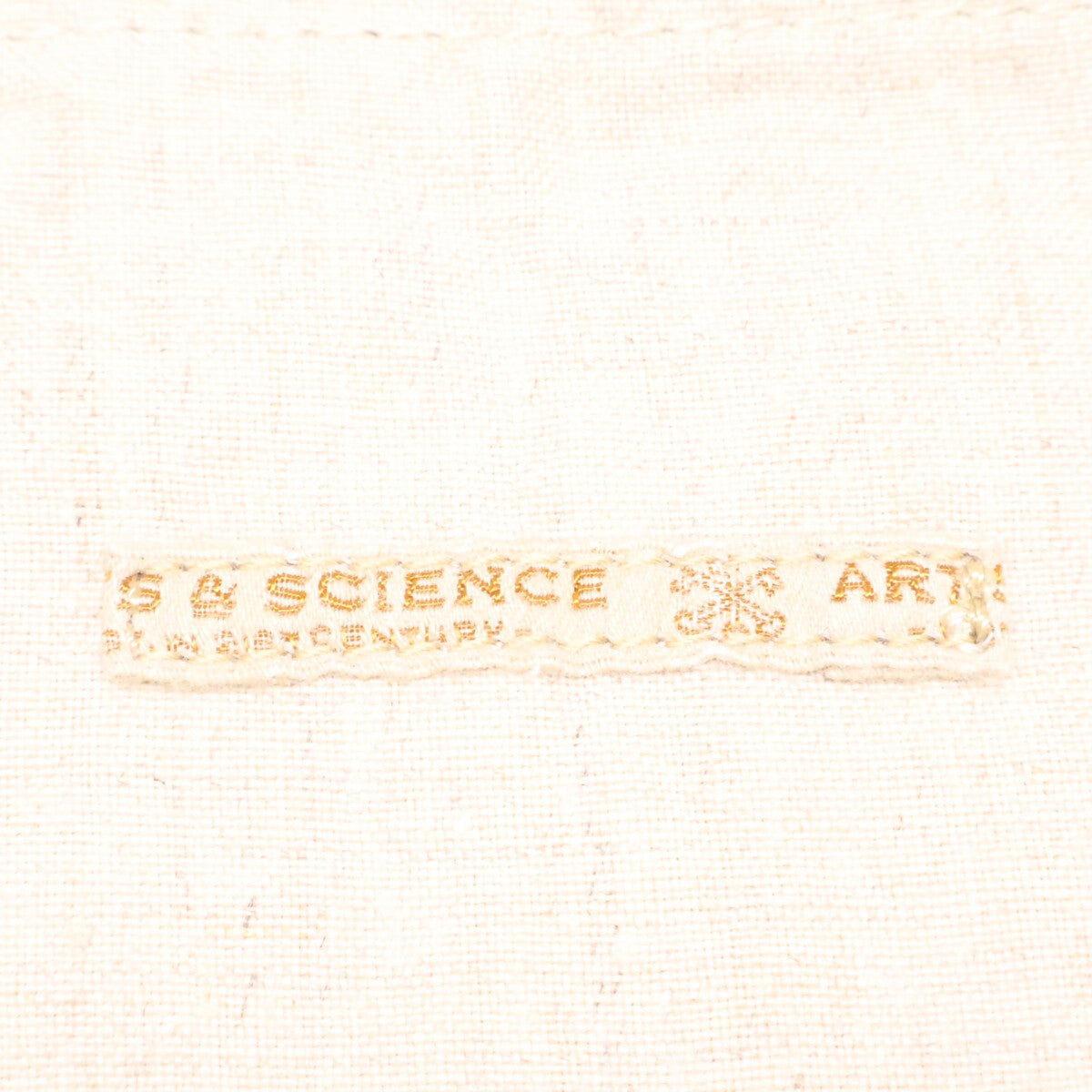 ARTS&SCIENCE Arts&Science Embroidered Emblem Linen One-Shoulder Bag