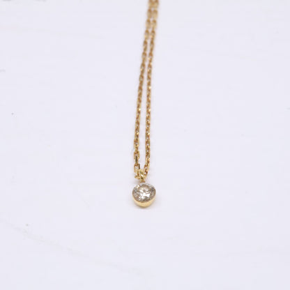 agete アガット 【美品】K18 0.05 ダイヤモンド ネックレス