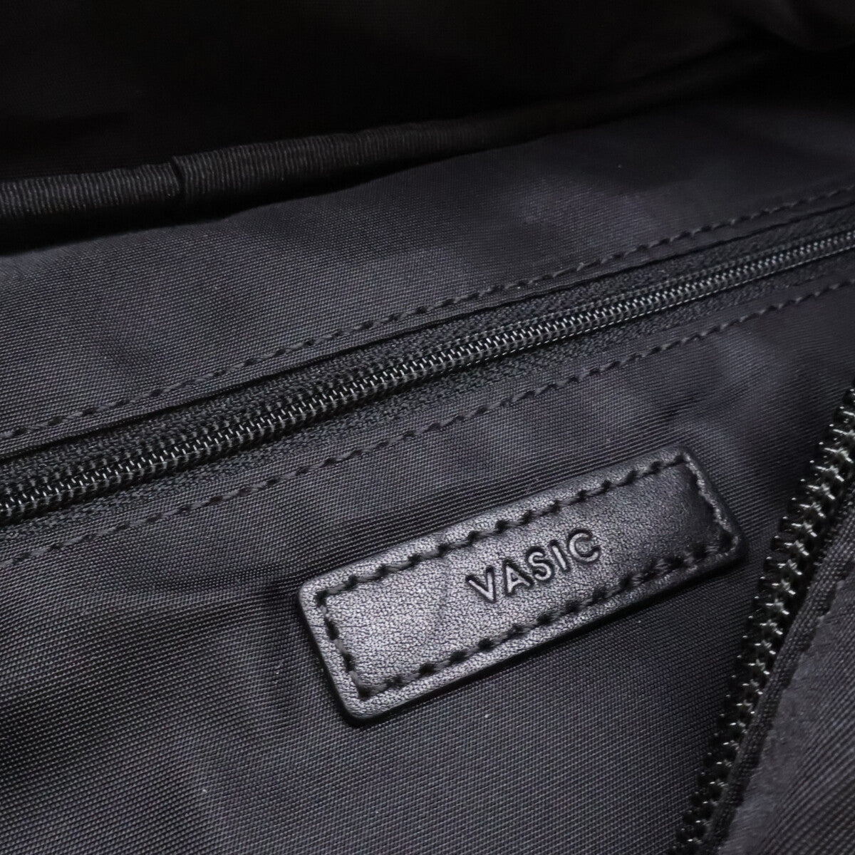 VASIC ヴァジック 【美品】DAY-TO FANNY PACK デイ トゥ ファニーパック ボディバッグ