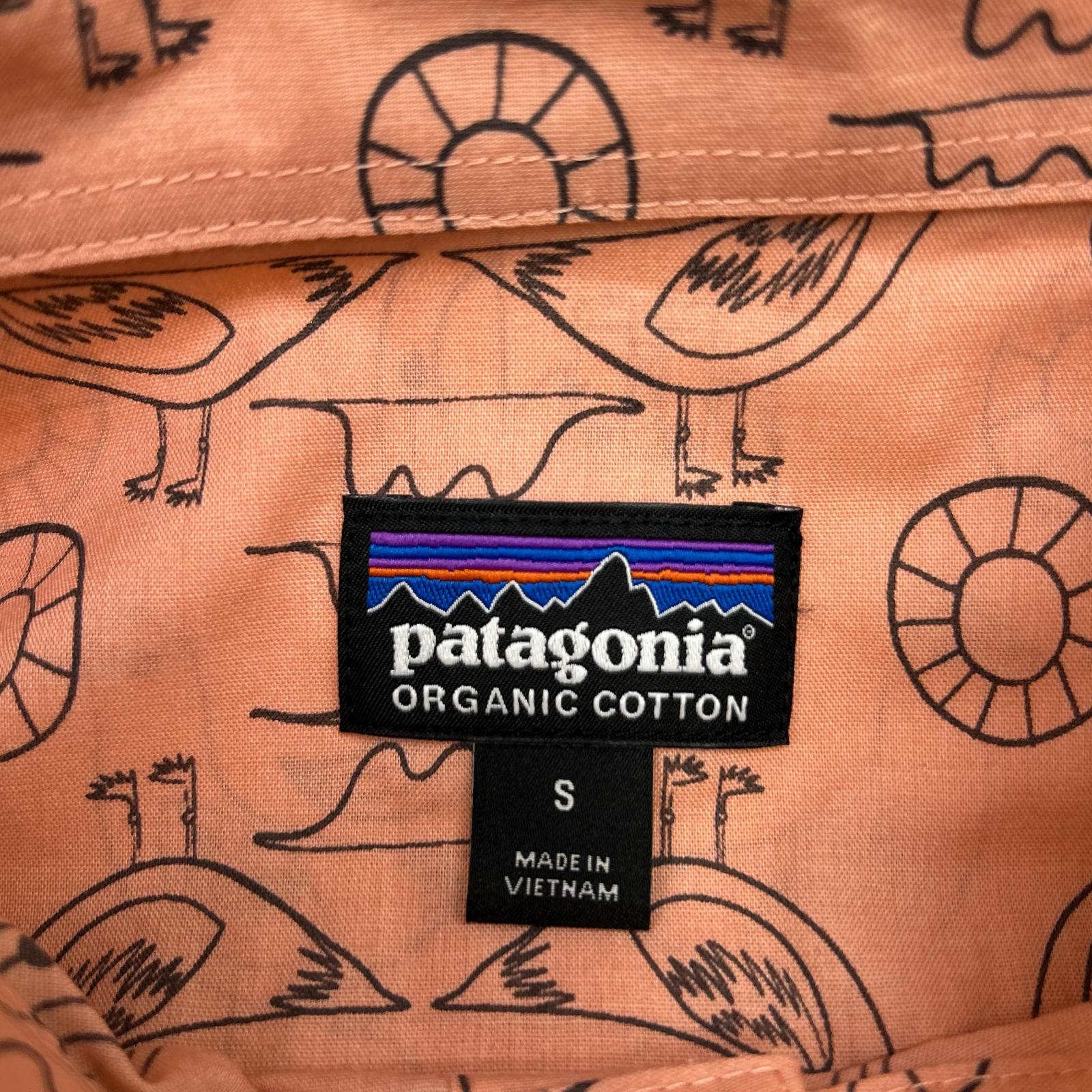 Patagonia パタゴニア ピンク 総柄 52691SP22 ゴートーゥシャツ トップス
