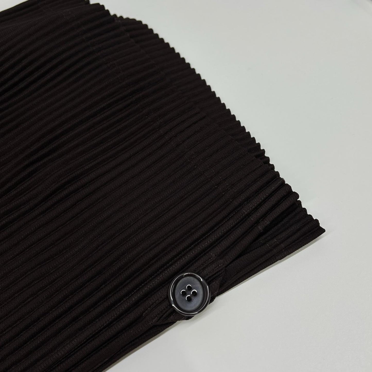 HOMME PLISSE ISSEY MIYAKE オムプリッセ イッセイミヤケ エッグプラントブラック HP61JF212 WEAR OR WRAP ボトムス