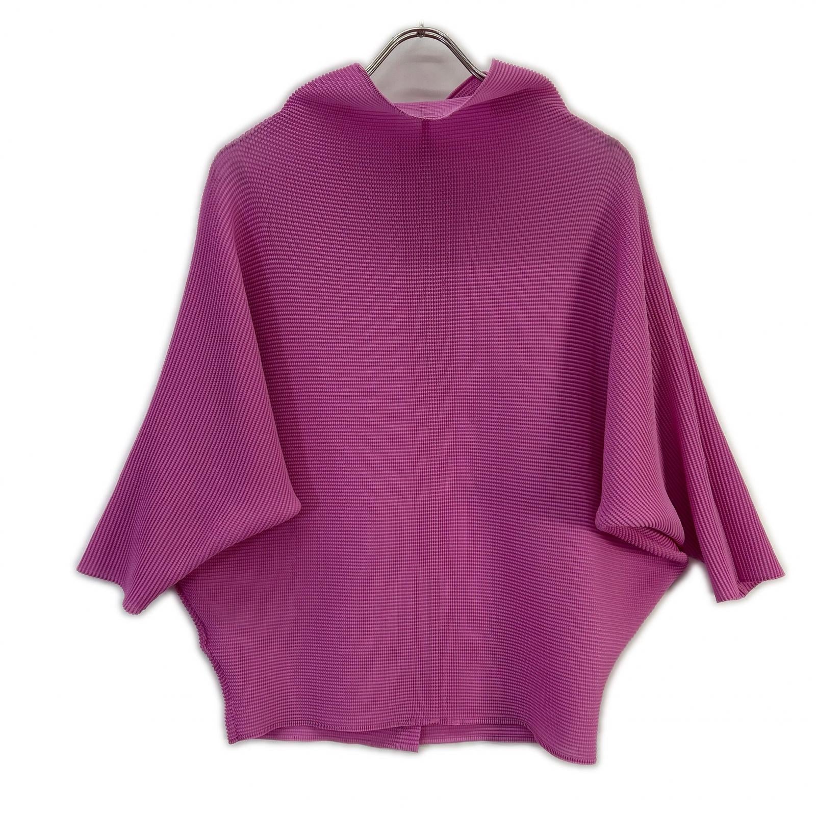 Me ISSEY MIYAKE Pink MI61FO513 DOLMAN STRETCH PLEATS 2 Top