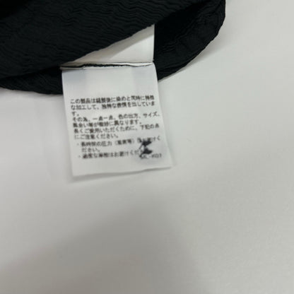 MeISSEYMIYAKE ミーイッセイミヤケ ブラック MI62FM772 SEE-THROUGH CREPE COLOR トップス