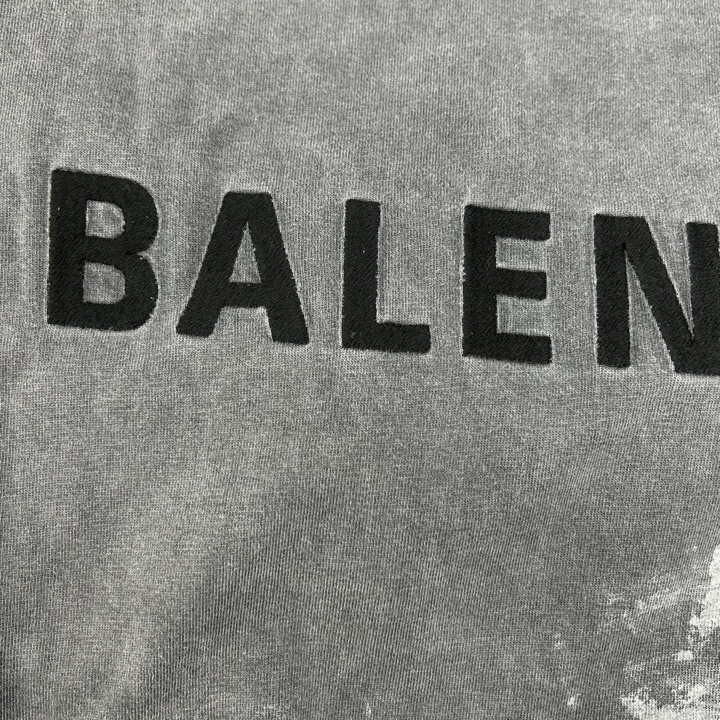 BALENCIAGA バレンシアガ 796917 バックロゴ ダメージ加工 ロングスリーブTシャツ トップス