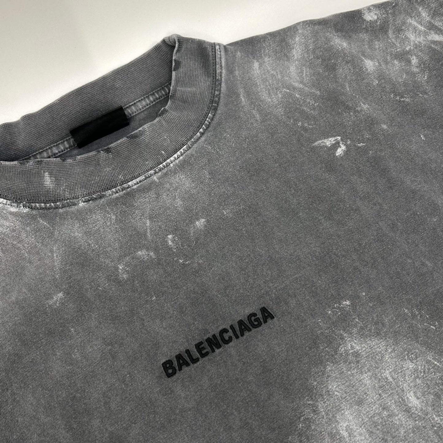 BALENCIAGA バレンシアガ 796917 バックロゴ ダメージ加工 ロングスリーブTシャツ トップス