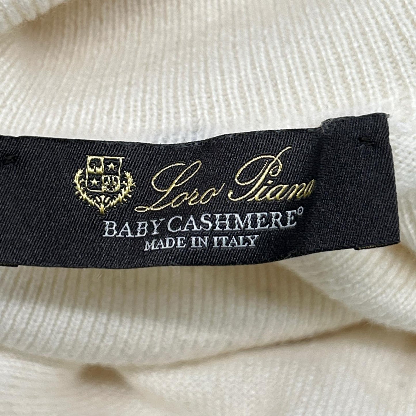 Loro Piana ロロピアーナ FAF3792 アイボリー ベビーカシミヤ タートルネック ニット トップス