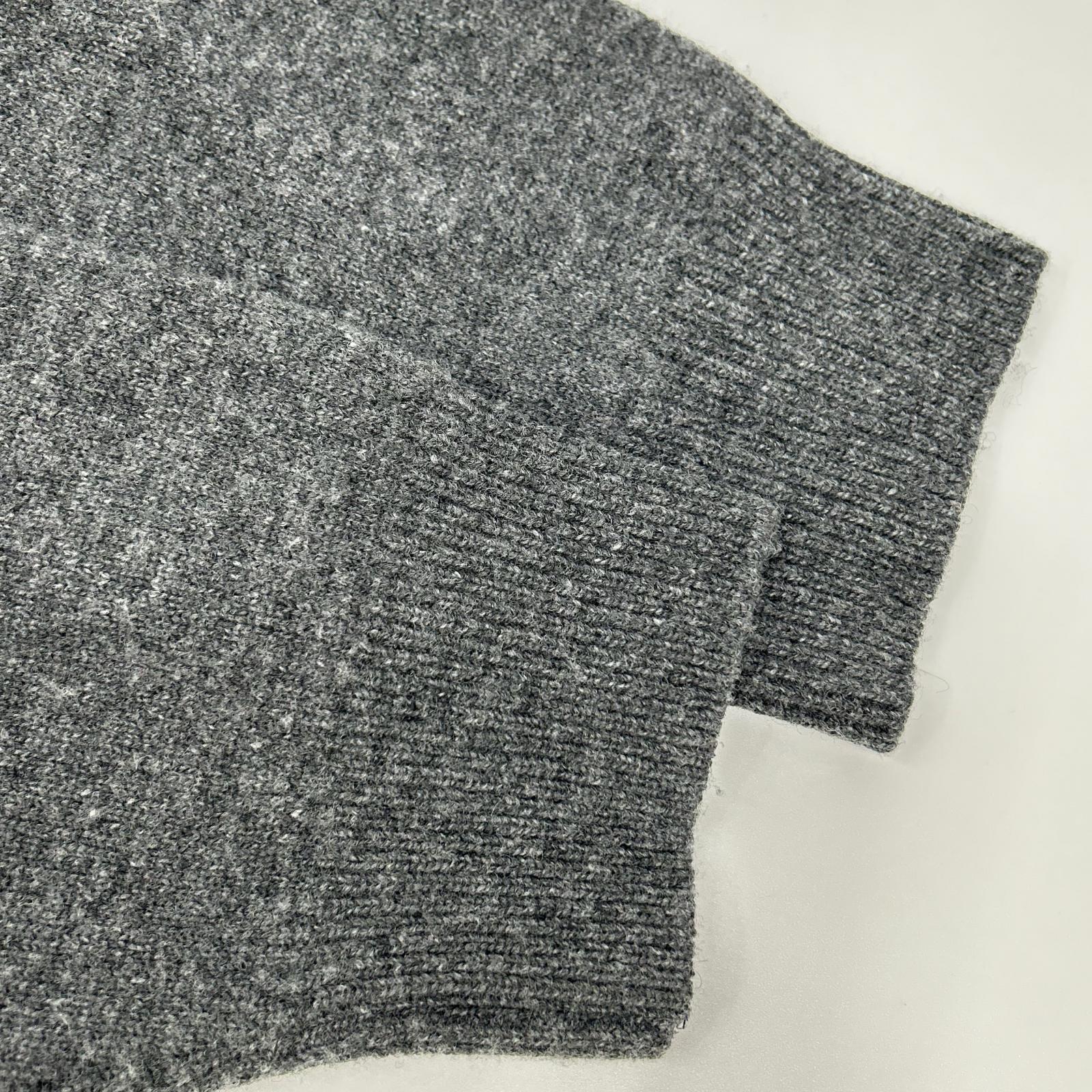 ADER error アーダーエラー BMSGFYKT0101CC ダークグレー シグネチャーロゴ クルーネックニット トップス