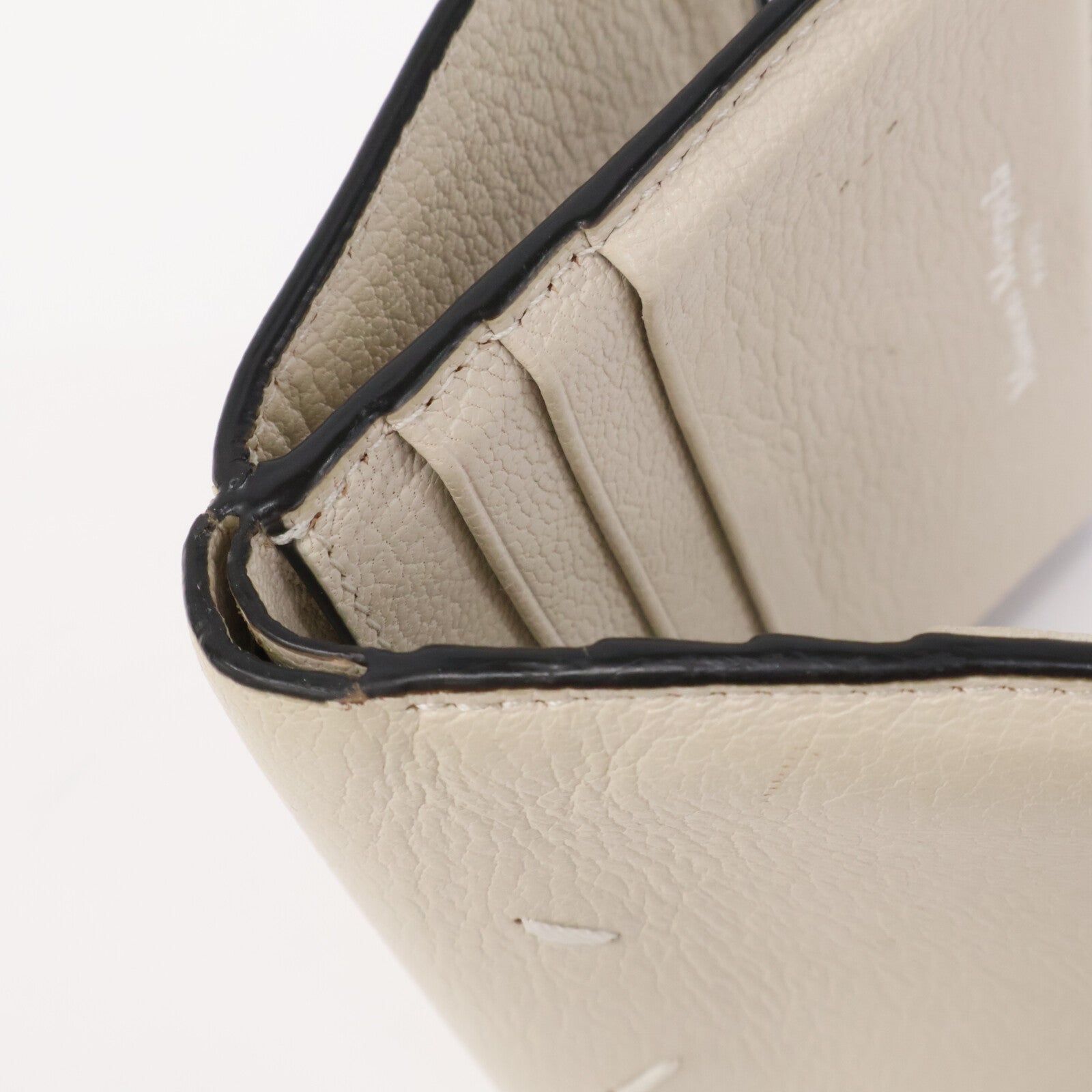 Maison margiela メゾンマルジェラ 【23年製】SA1UI0009 ゴートレザー フリップフラップ ウォレット 二つ折り財布（小銭入れあり）