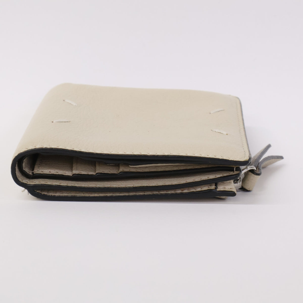 Maison margiela メゾンマルジェラ 【23年製】SA1UI0009 ゴートレザー フリップフラップ ウォレット 二つ折り財布（小銭入れあり）