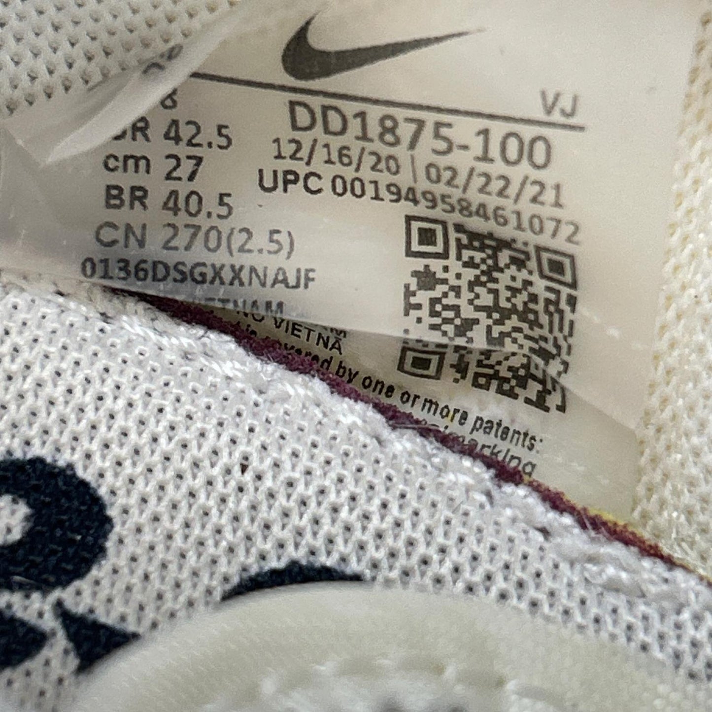 NIKE ナイキ ｘSacai サカイ DD1875-100 VAPORWAFFLE ヴェイパーワッフル スニーカー シューズ