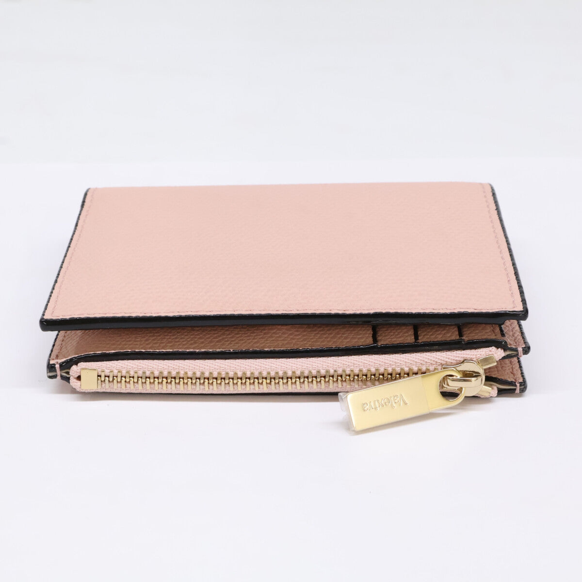 Valextra ヴァレクストラ 【新品同様】SGNL0008028LOCWF99PBM 小銭入れ付き財布 ６カード 二つ折り財布（小銭入れあり）