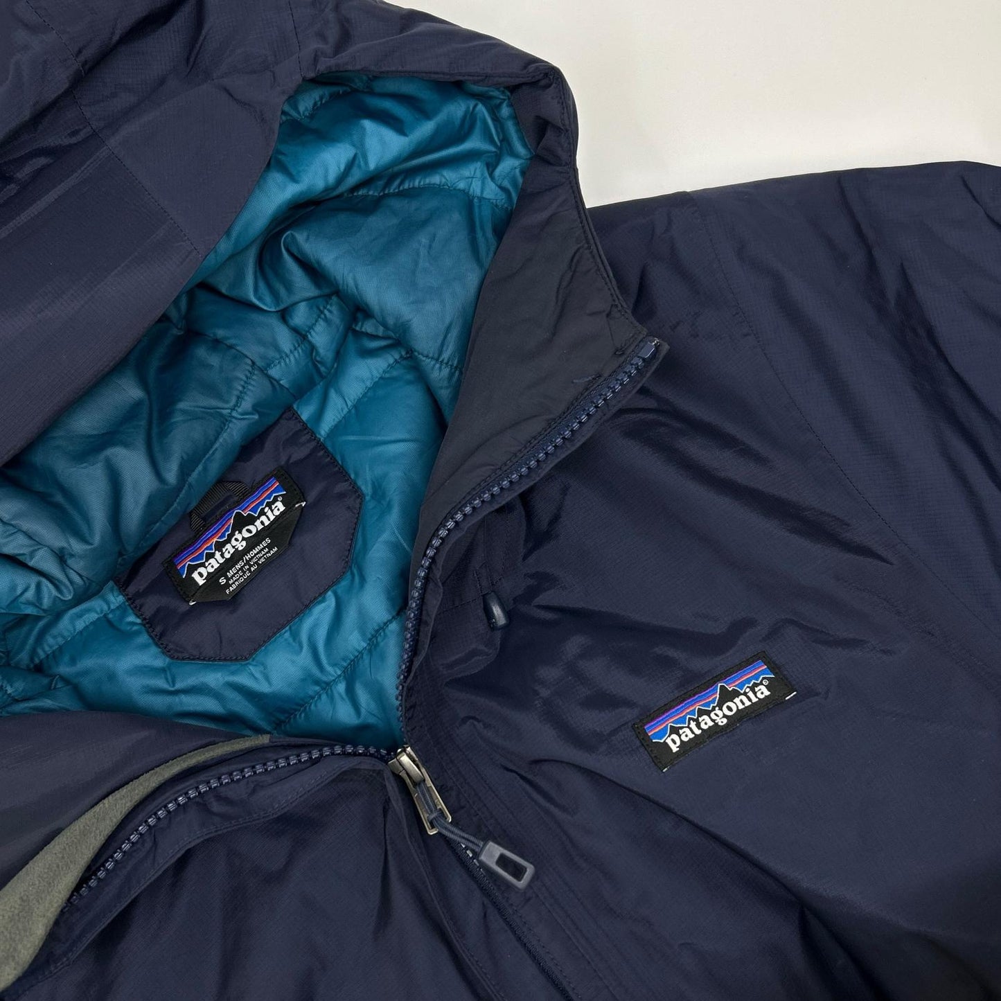 Patagonia パタゴニア 83716FA16 ネイビー インサレーテッドトレントシェルジャケット ジャケット