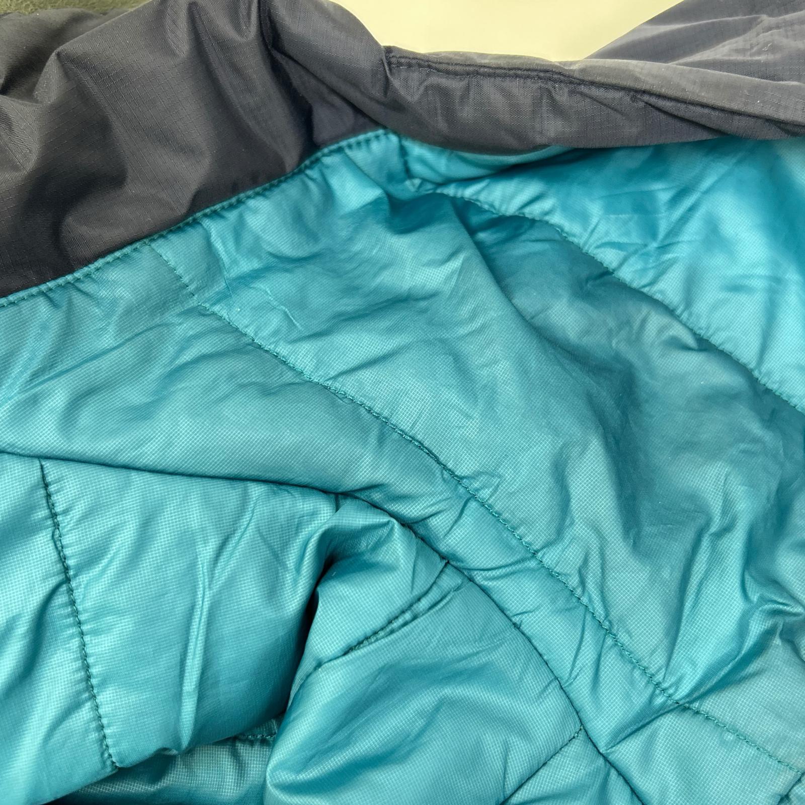 Patagonia パタゴニア 83716FA16 ネイビー インサレーテッドトレントシェルジャケット ジャケット