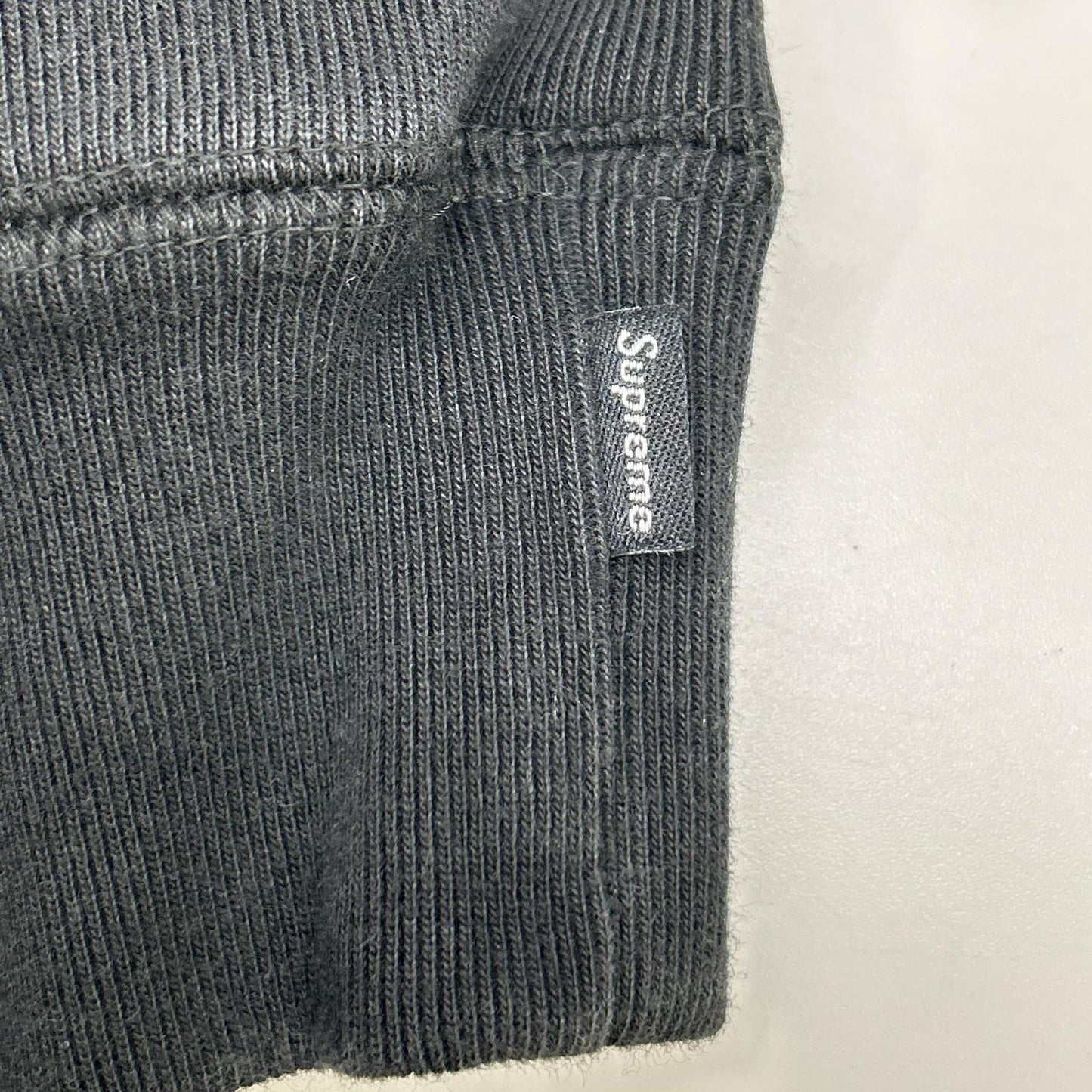 Supreme シュプリーム ブラック Arabic ロゴフーディ スウェットシャツ トップス