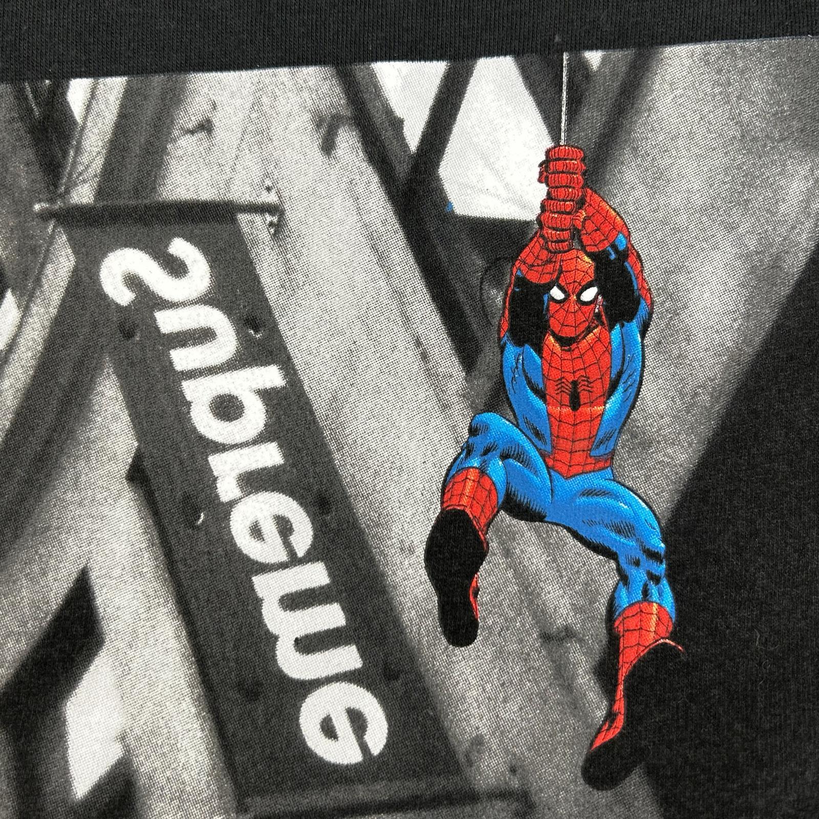Supreme シュプリーム ブラック Spider-Man Tシャツ トップス