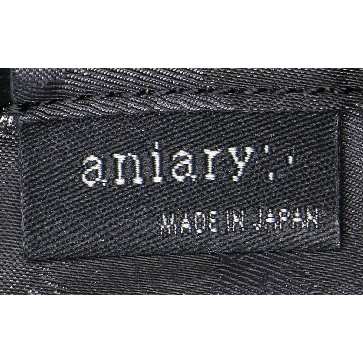 aniary アニアリ 【美品】01-07003 Leather Crossbody Bag