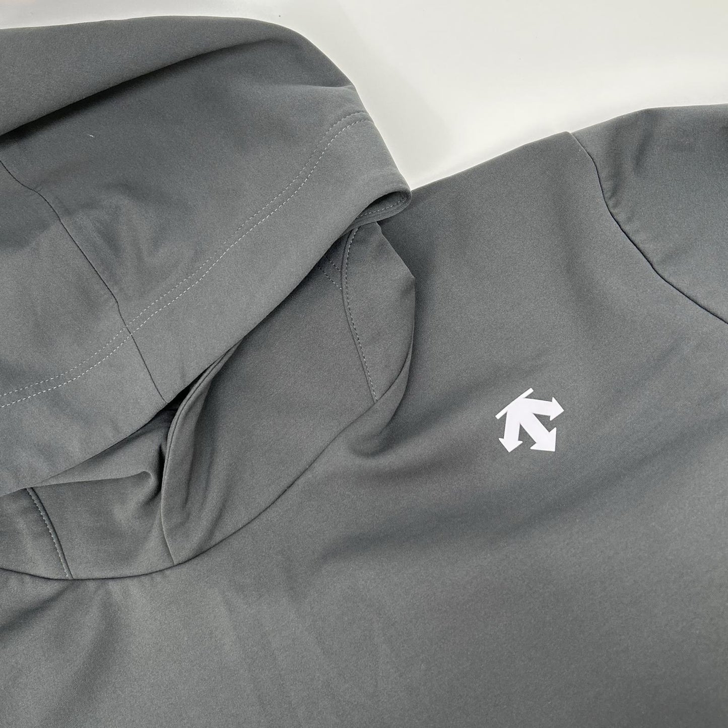 DESCENTE デサント グレー DT6SSW22M テックスウェットフーディ トップス