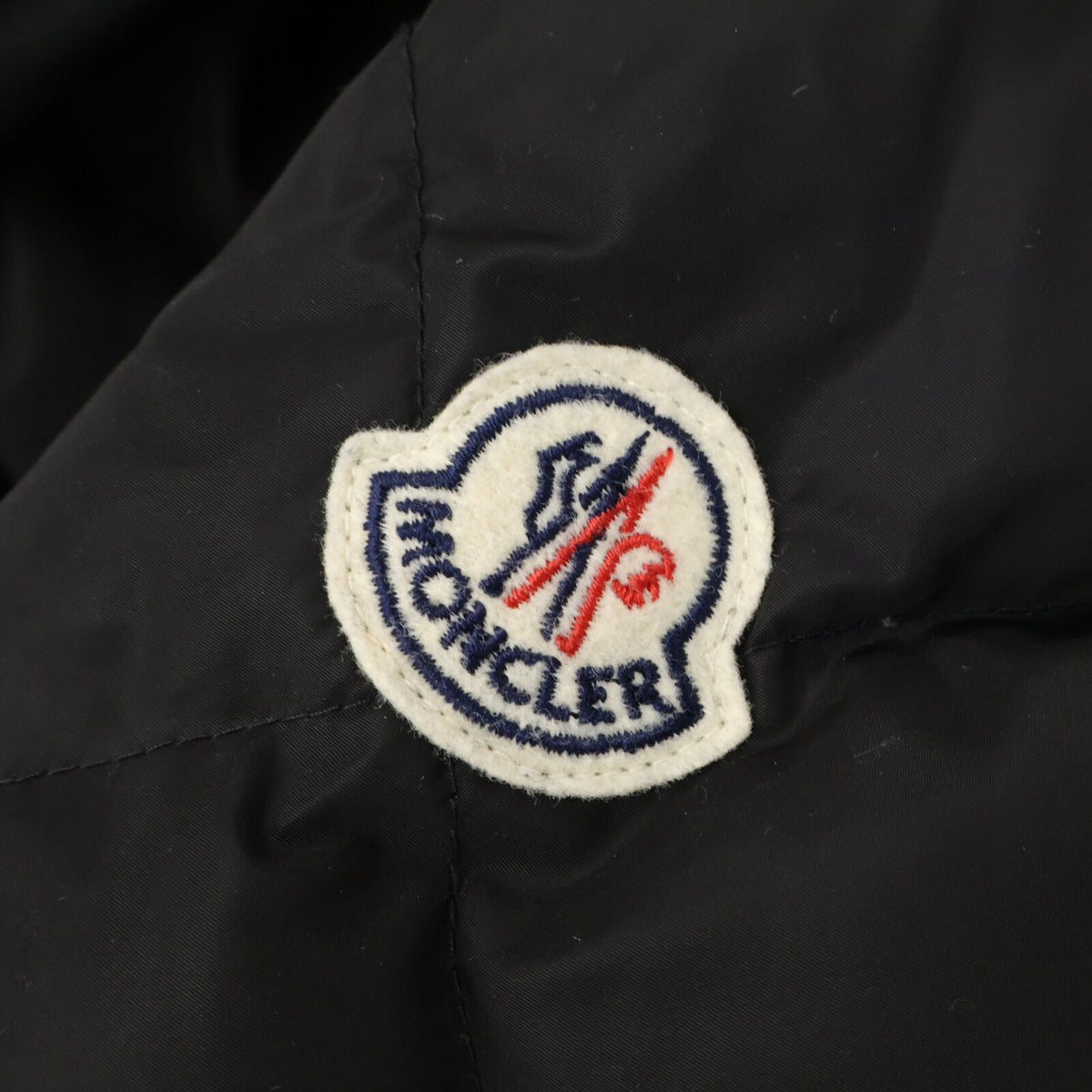 MONCLER モンクレール 【美品】C20934981185 VAULOGETTE 裾フリル フーディダウン コート