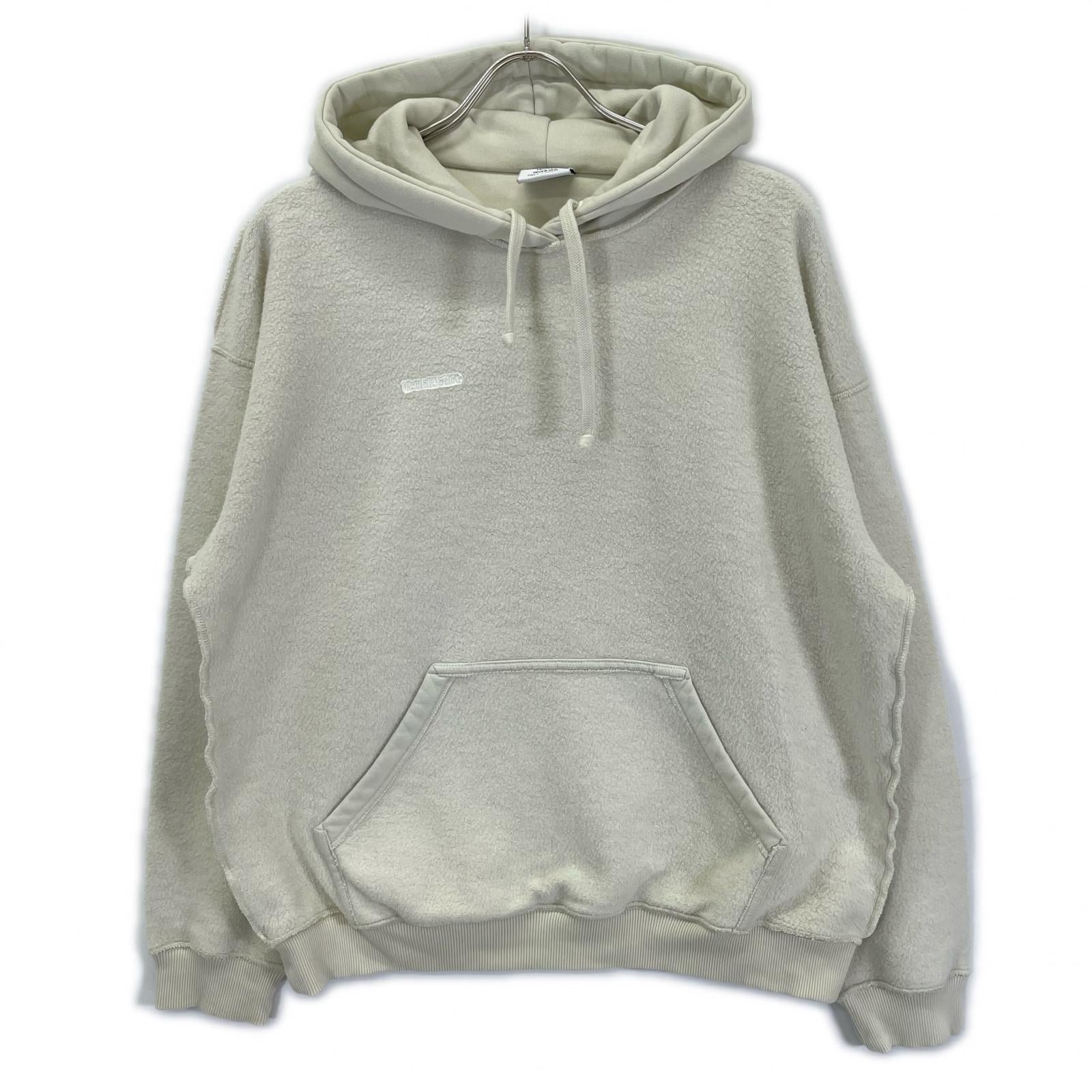 VETEMENTS ヴェトモン WAH19TR107 オフホワイト バックパッチフーディ トップス