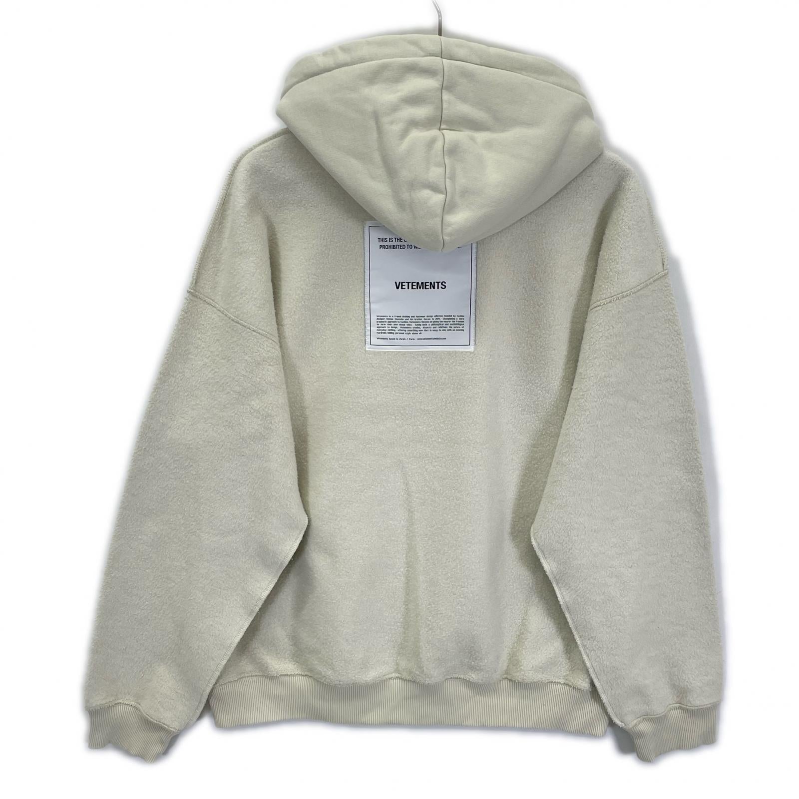 VETEMENTS ヴェトモン WAH19TR107 オフホワイト バックパッチフーディ トップス